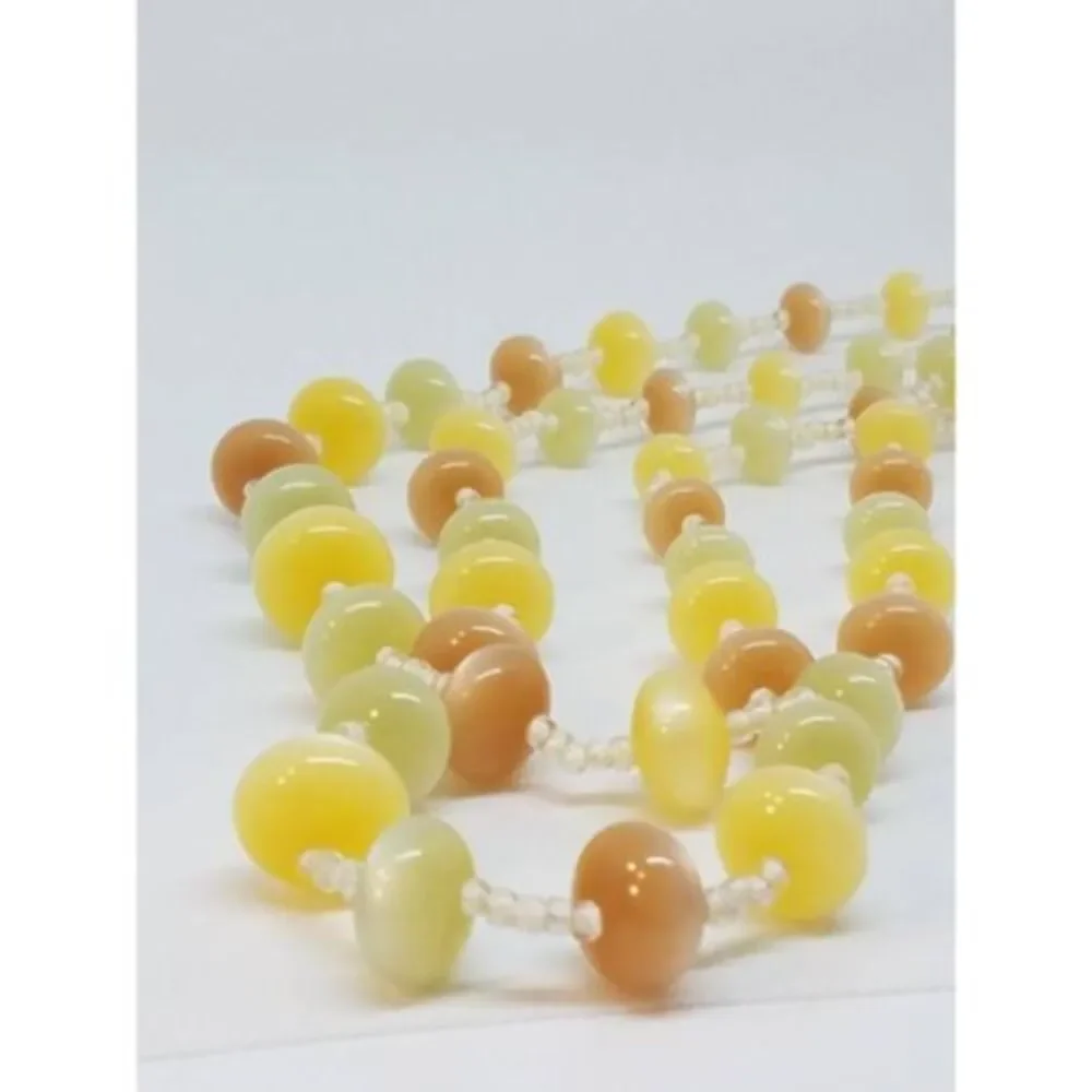 Stranded wonderful necklace
